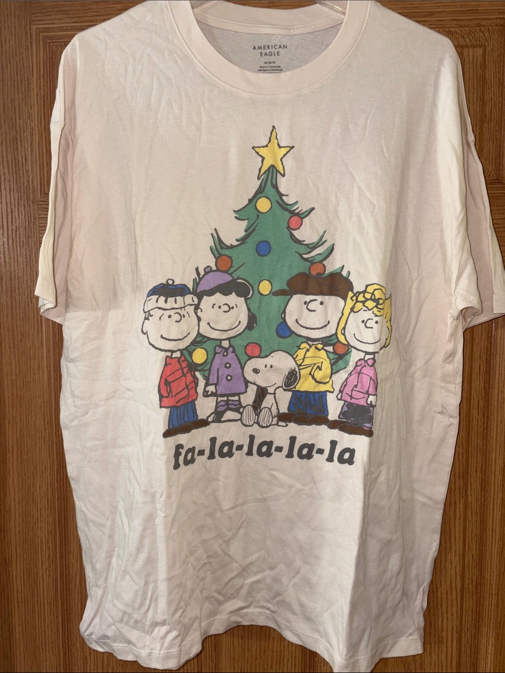 American Eagle Outfitters White Peanuts Tree Holiday Graphic Tee